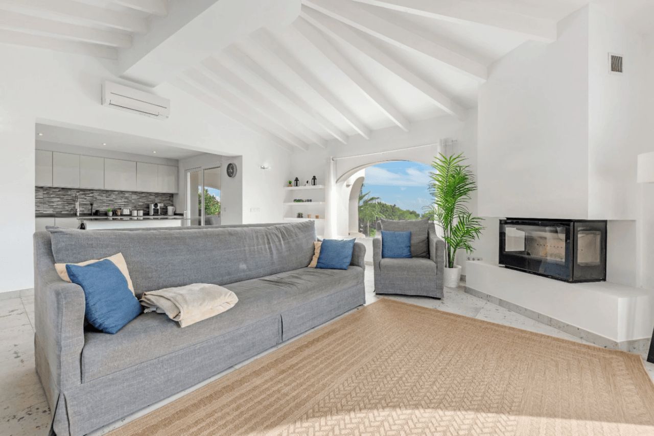 Villa Ibiza style en Balcón al mar con vistas al mar