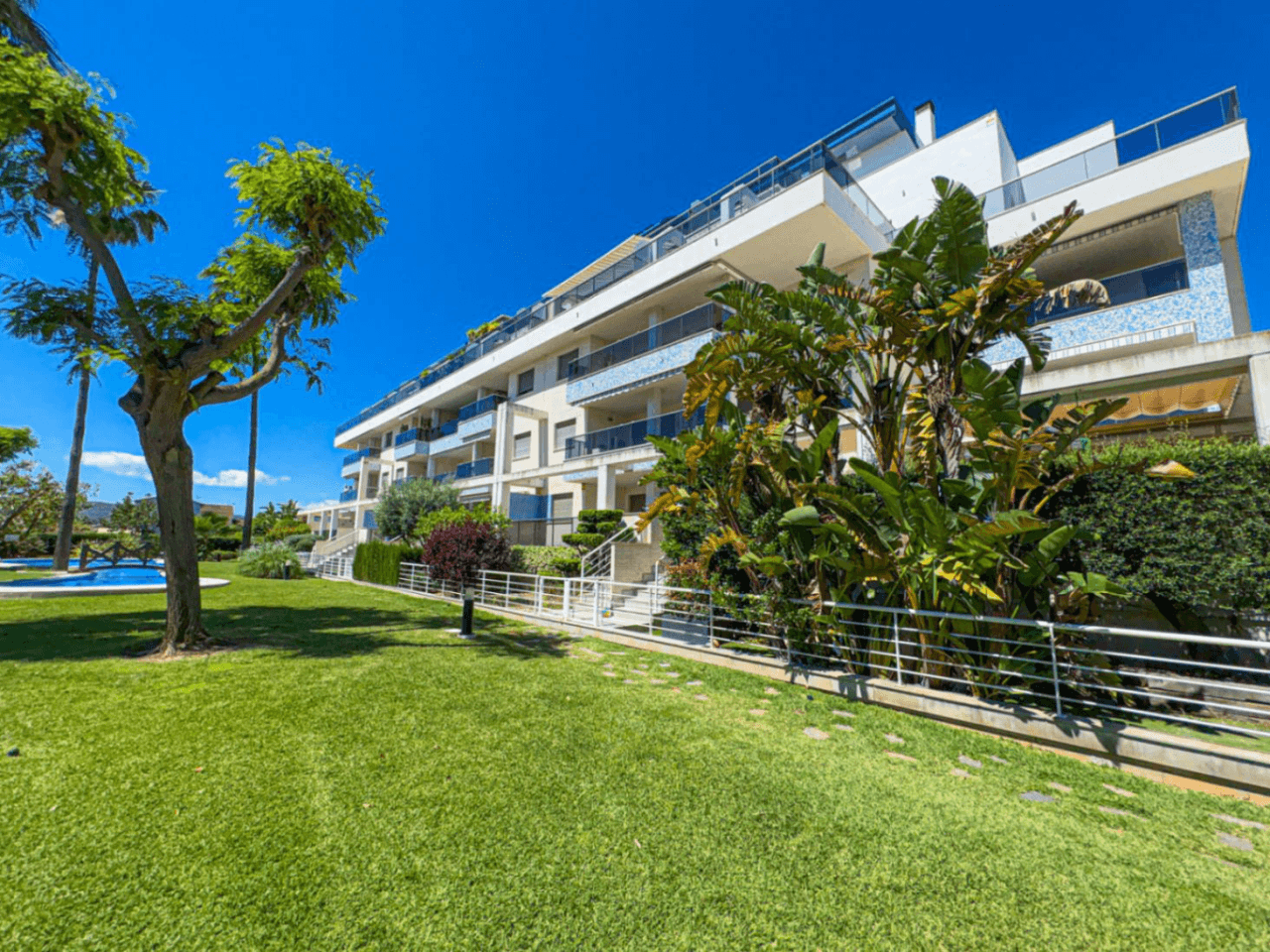 Votre refuge au bord de la mer : Appartement en rez-de-chaussée à deux pas de la plage et du centre de Dénia.