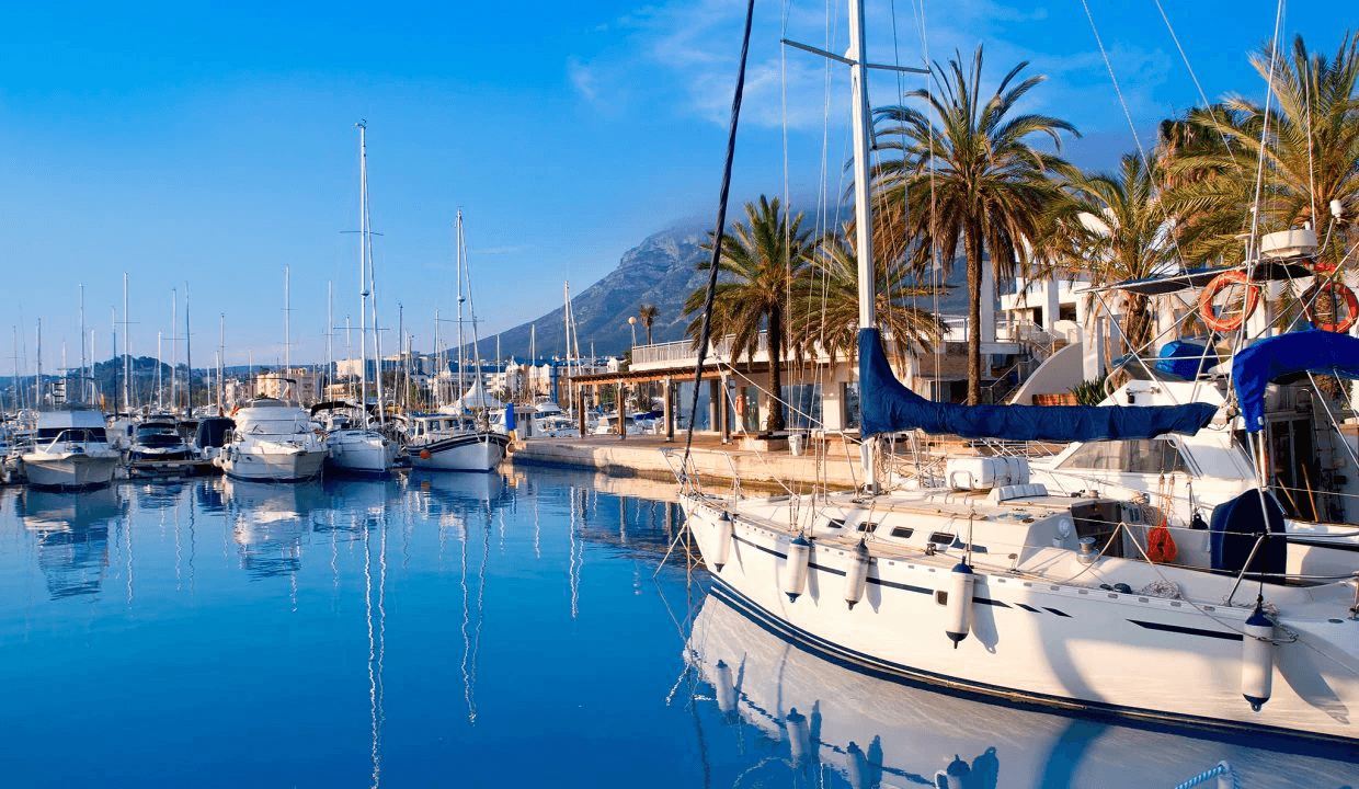 Maison jumelée à la vente à Denia