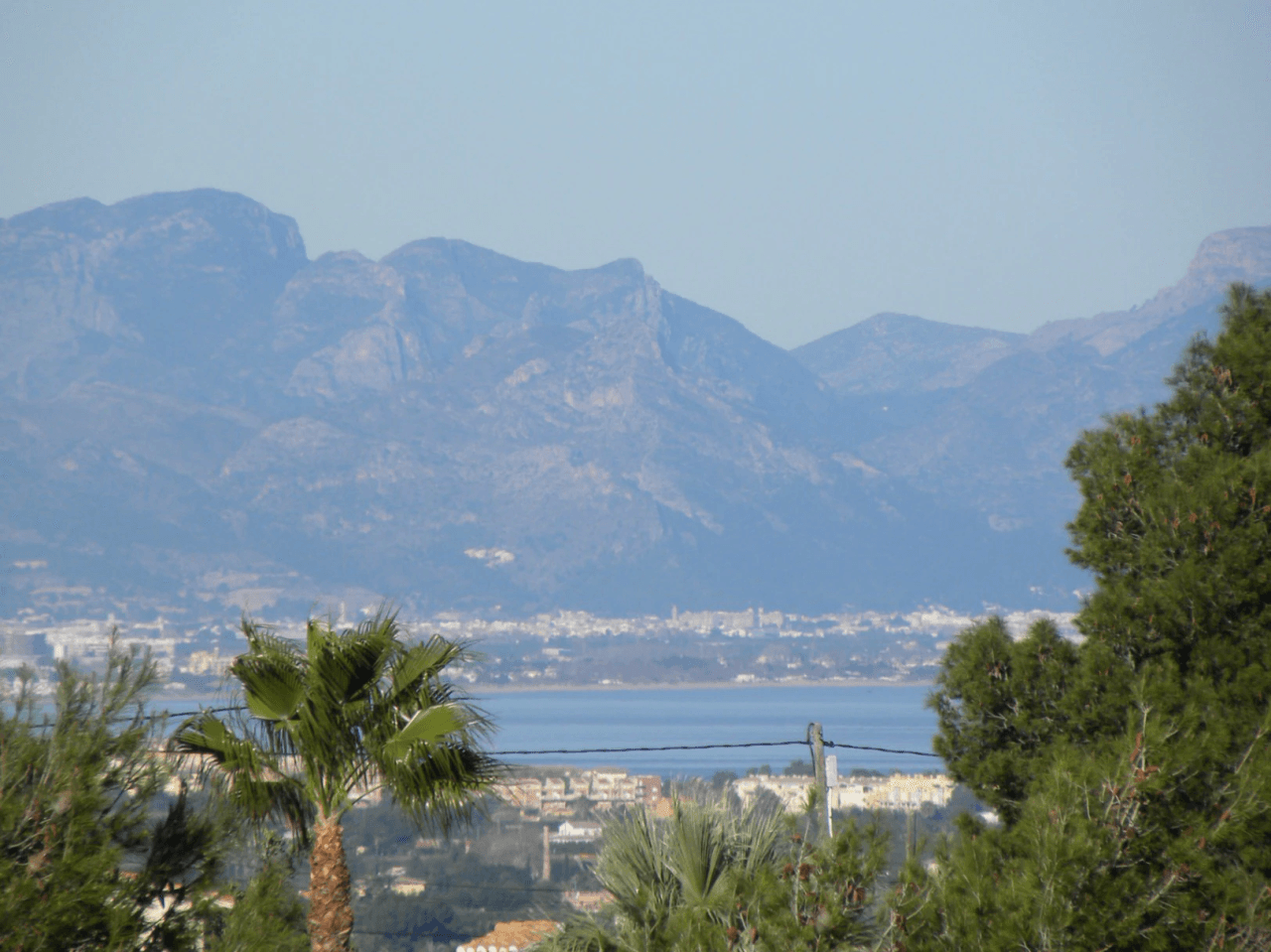 Chalet met uitzicht op zee en Montgó, Denia