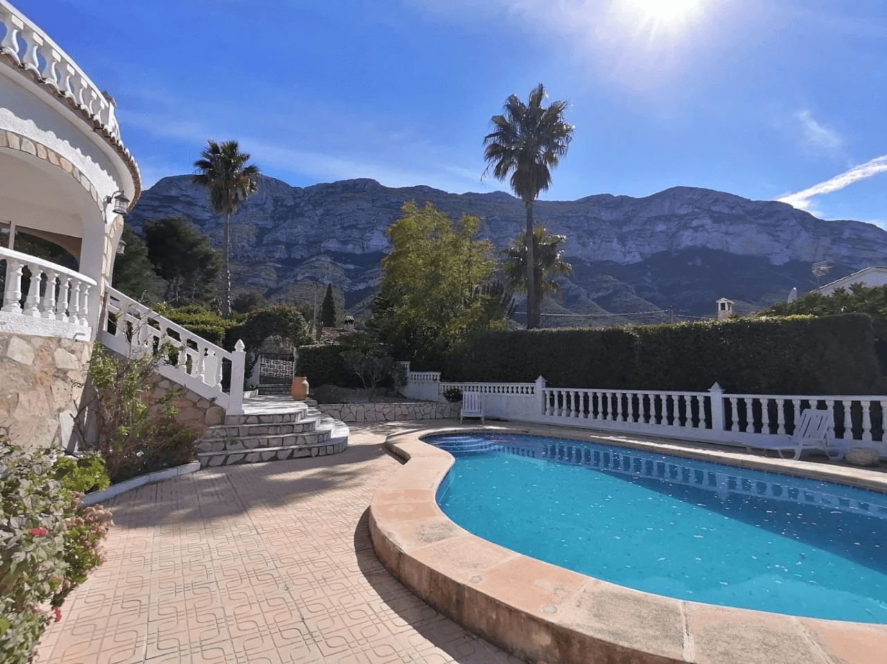 Chalet met uitzicht op zee en Montgó, Denia