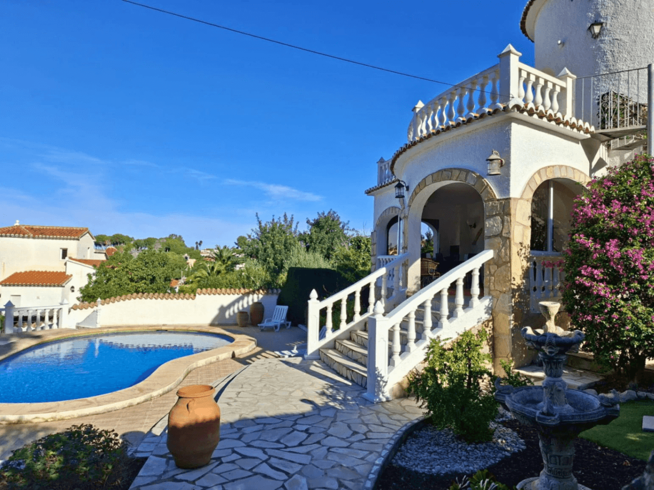 Chalet met uitzicht op zee en Montgó, Denia