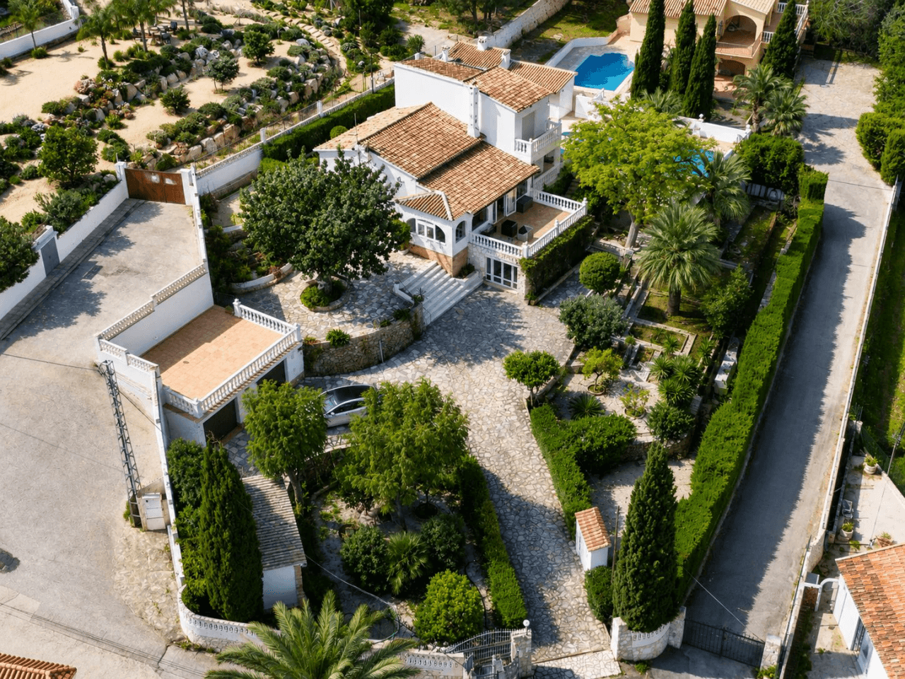 Villa met gastenappartement en uitzicht op zee in Dénia