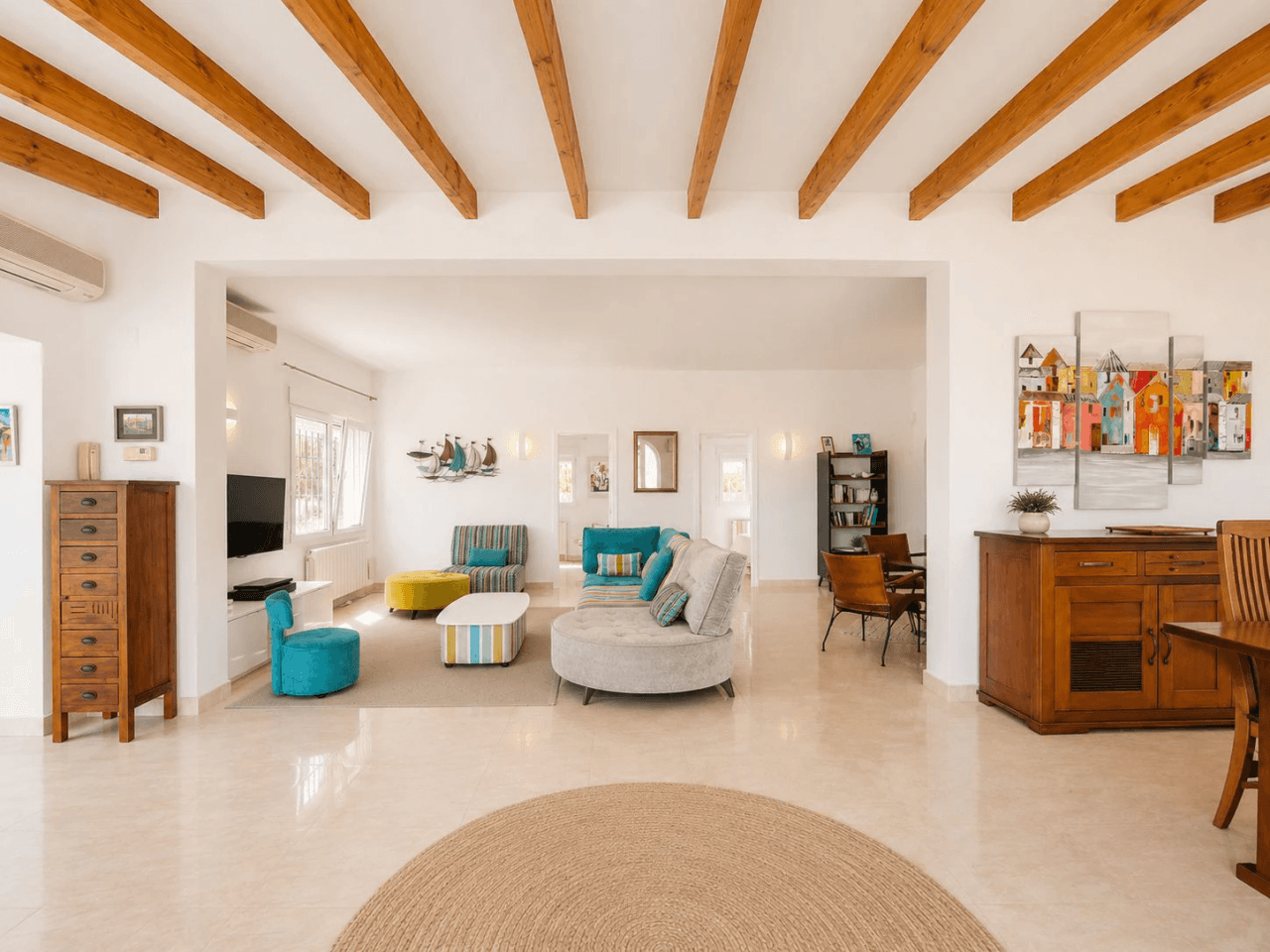 Villa met gastenappartement en uitzicht op zee in Dénia