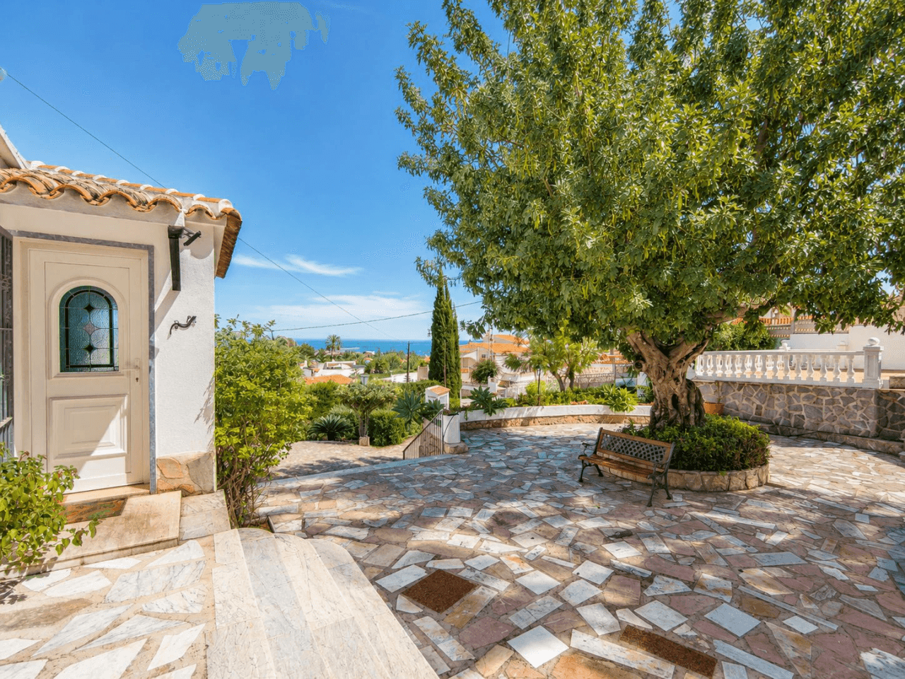Villa met gastenappartement en uitzicht op zee in Dénia