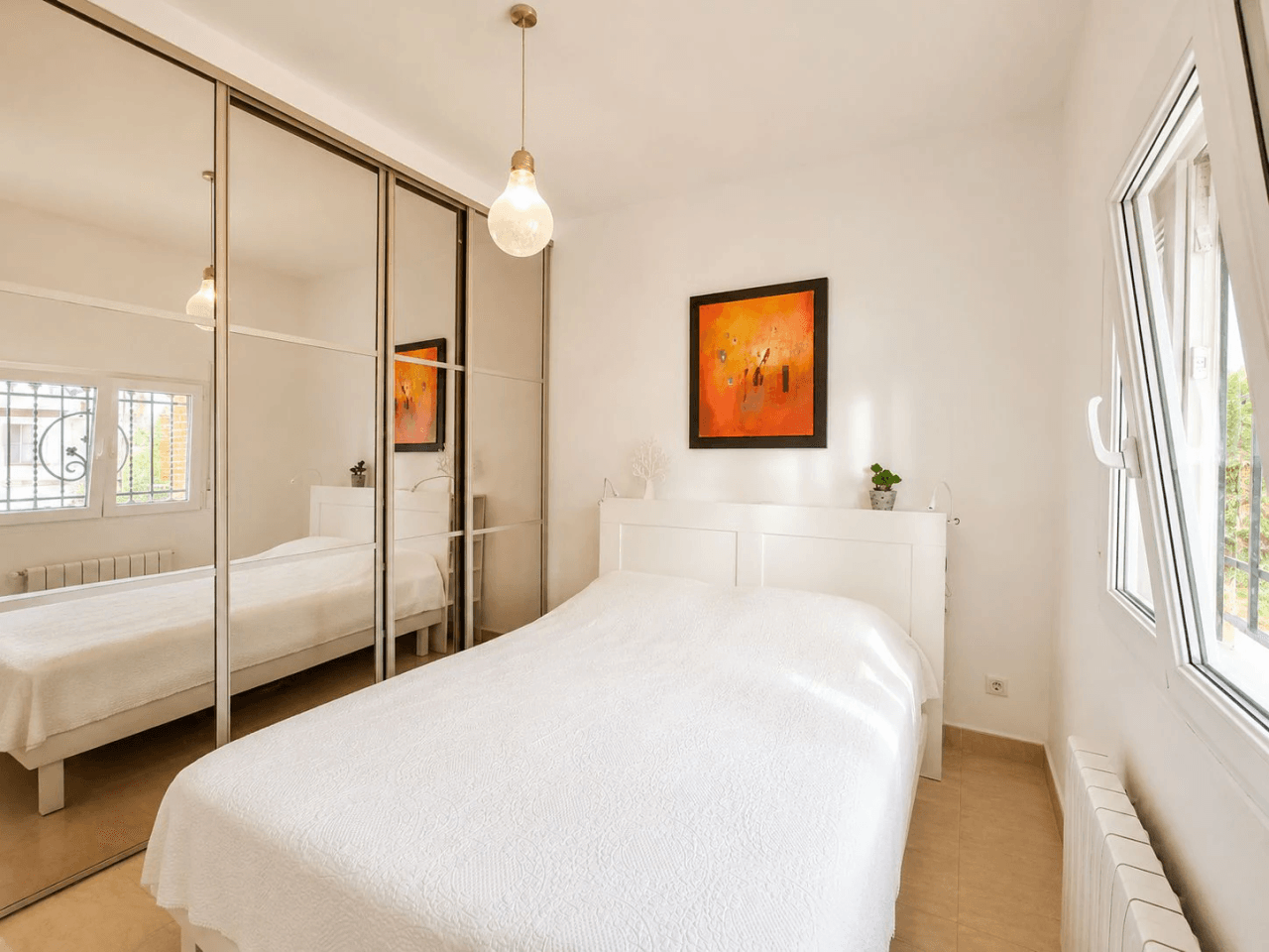 Villa met gastenappartement en uitzicht op zee in Dénia
