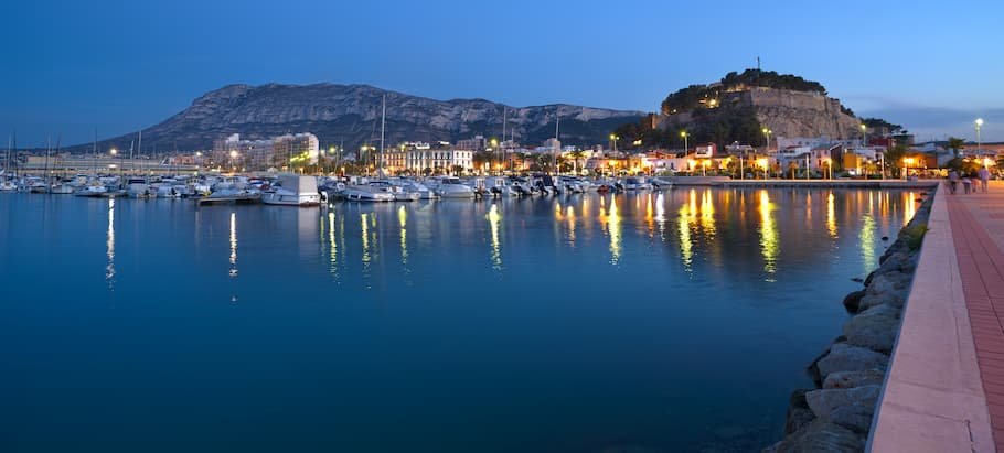 4 Razones para comprar una villa en Denia