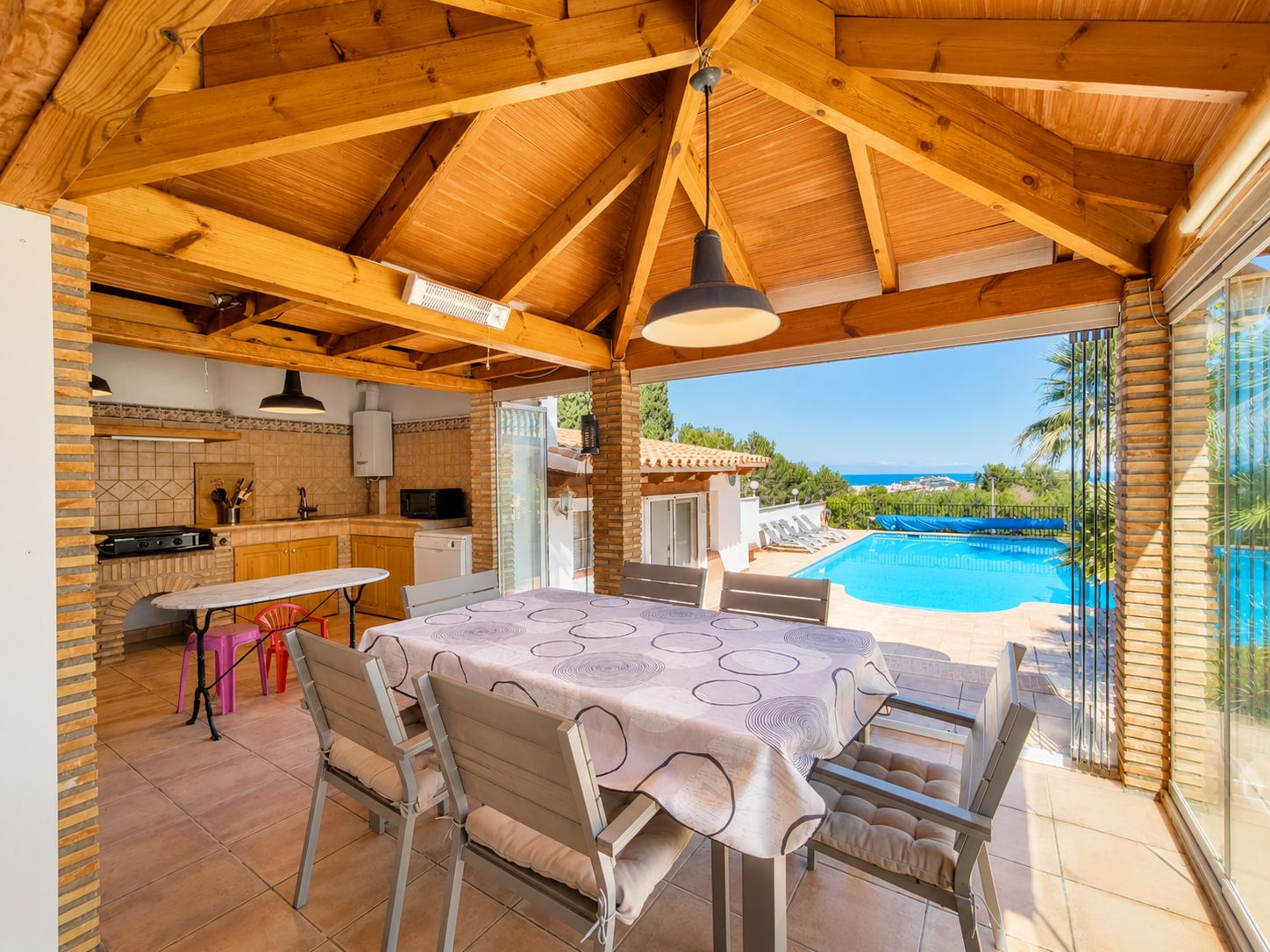 Villa на продажа в Denia, Alicante